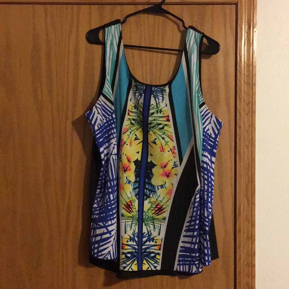 Apt 9 Tropical Floral Print Dressy tank